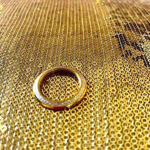 Rare~Gucci *Diamond-Cut*For Watch 1100/11/12.2/1200. new condition.